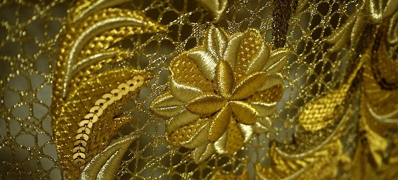 Detalle-malla-bordada-bordados religiosos y alta decoración