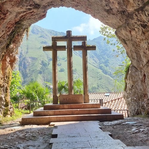 santuario virgen de covadonga