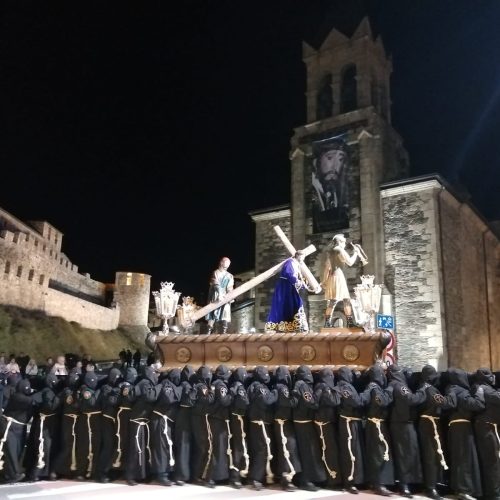 Traslado Túnica Nazareno Ponferrada