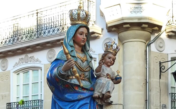 virgen blanca patrona de vitoria