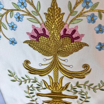 estandarte ponferrada virgen de la encina